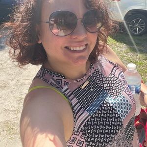 Meet your Posher, Melanie